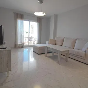 https://apartamento-calypso-sol-y-playa.1costadelsol.com