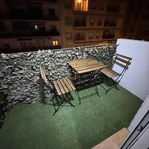 https://apartamento-de-habitaciones-privadas-en-el-centro-de.hotelsinnerja.org